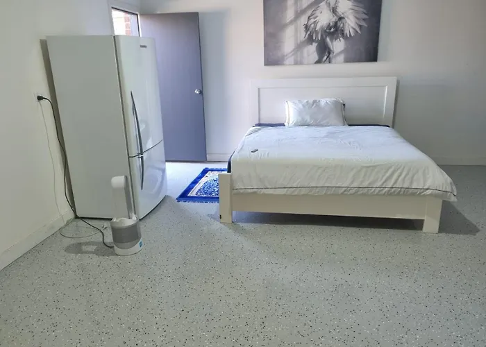 Trugnina Garage Converted In Room